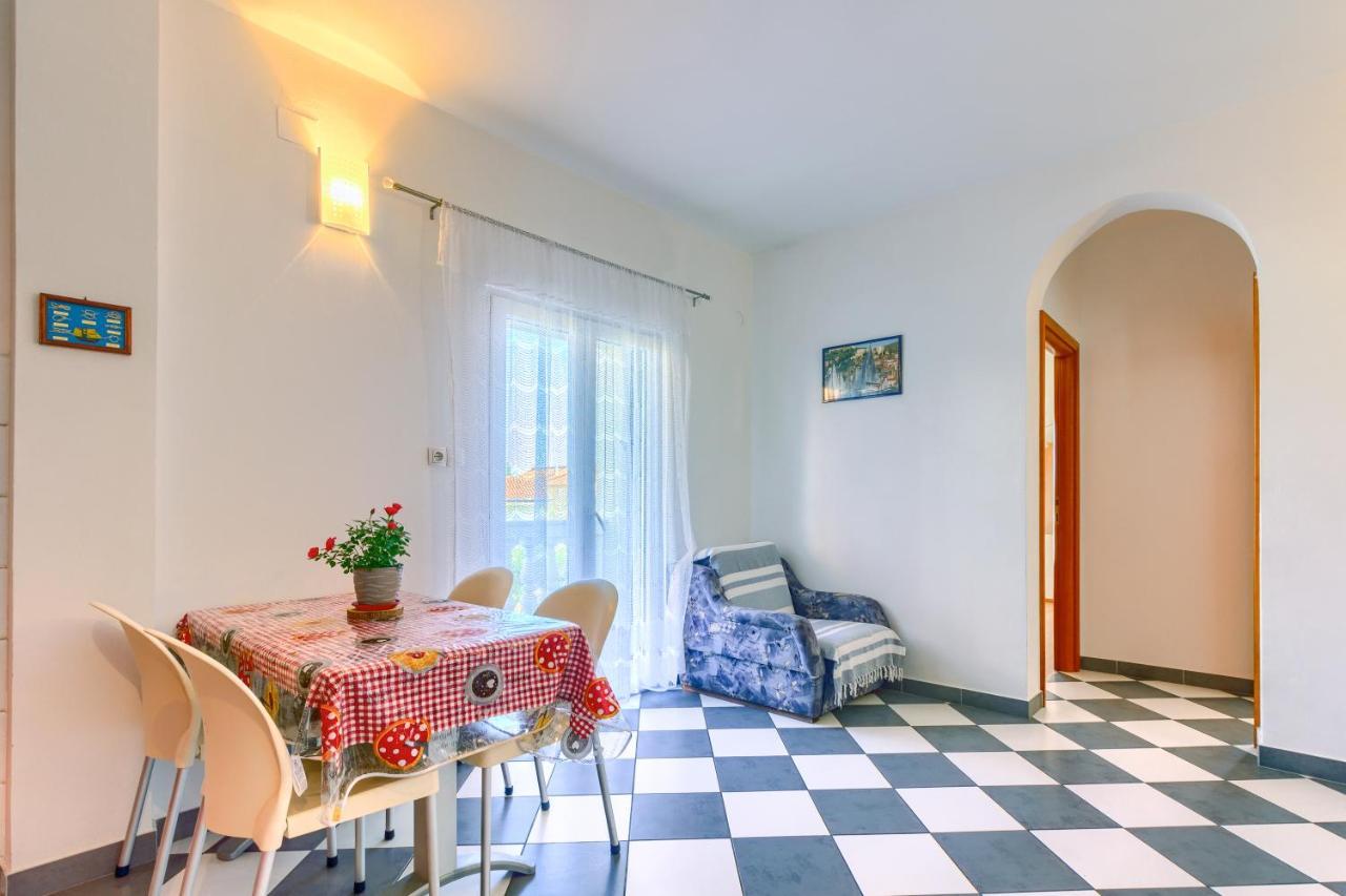 וודיצה Apartmani Vukicevic מראה חיצוני תמונה