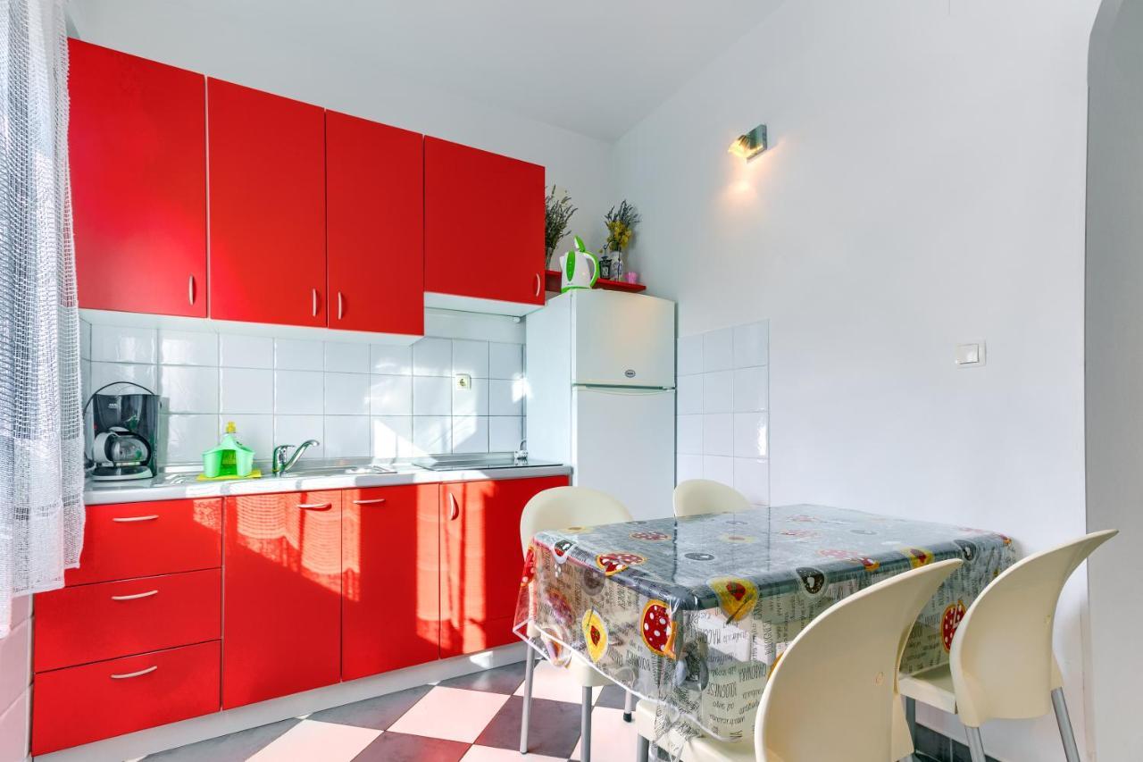 וודיצה Apartmani Vukicevic מראה חיצוני תמונה